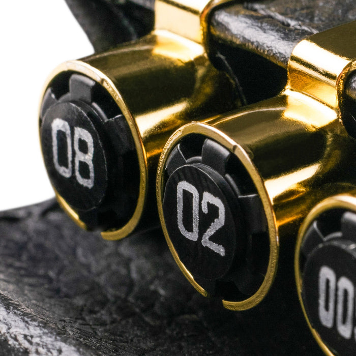 Estojo de couro sintético com 3 edição limitada Pigma Micron Black & Gold calibrados - Sakura